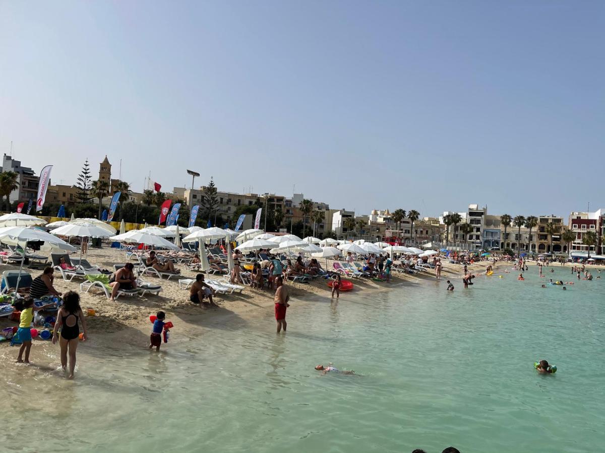 Sunrise Apt Near Beach Smarttv & Netflix Birżebbuġa Kültér fotó
