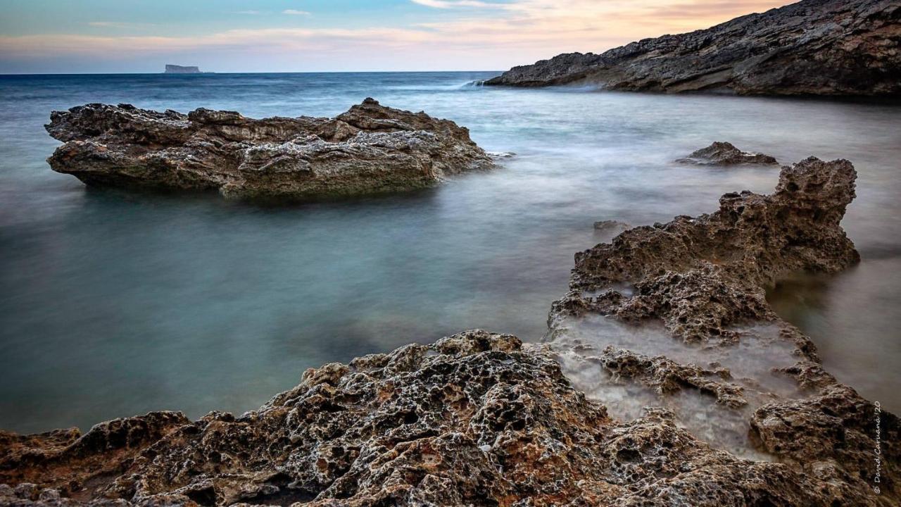 Sunrise Apt Near Beach Smarttv & Netflix Birżebbuġa Kültér fotó